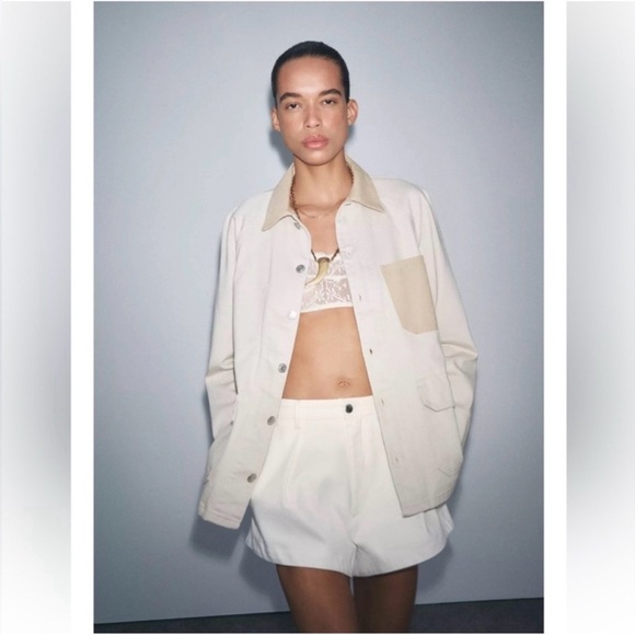 Zara Jackets & Blazers - NWT Zara Pocket Overshirt ZW Collection size M
Denim Barn Jacket